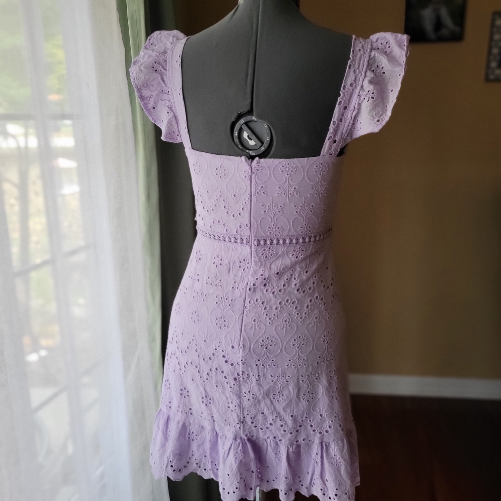 Lavender Eyelet Ruffle Dress Size Small, Ruffle Detail Juniors - Picture 5 of 7